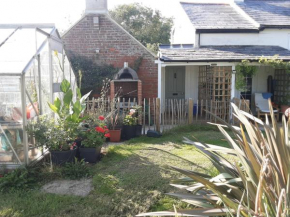 Tiny Cottage for couples in the countryside